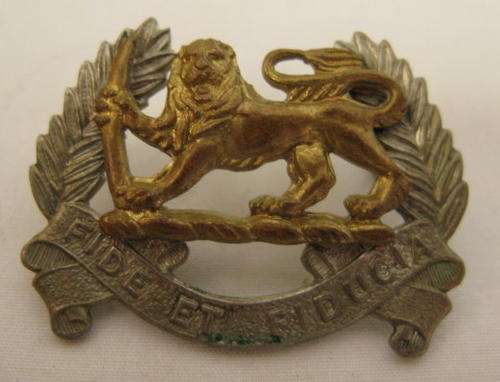 RHODESIAN ARMY PAY CORPS CAP BADGE 1970'S-80.  2X LUGS
