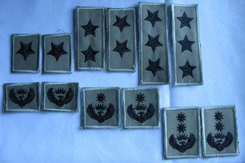 SANDF RANKS FOR SENIOR OFFICERS:FROM SECOND LIEUTENANT TO COLONEL-RANK ARE IN PAIRS