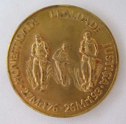 32 BATTALION NUMBERED MEDALLION-NUMBERED 402 & GIVEN TO THE MEMBERS OF 32 BATTALION WITH THE CLOSURE