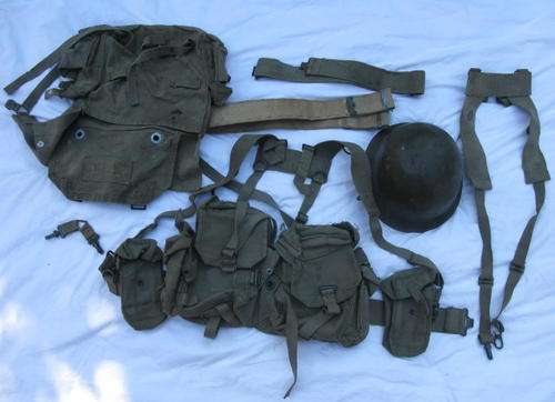 SADF WEBBING SELECTION FOLLOWING:BACK PACK/SKELETON KIT(COMPLETE WITH AMMO POUCHES & WEBBING BELT)2X