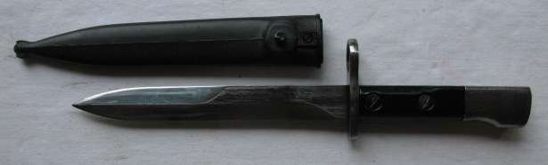 SA S1 UZI BAYONET WITH PLASTIC SCABBARD-NO MARKINGS-GOOD CONDITION