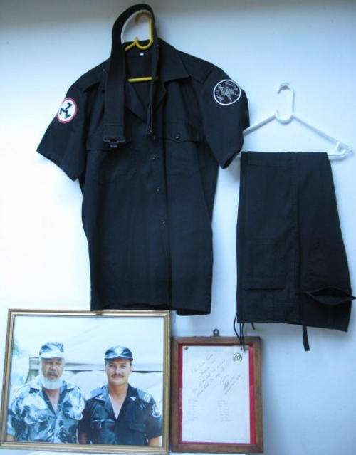 AWB YSTERGARDE COMPLETE  UNIFORM, YSTERGARDE QUALIFICATION BADGE & PICTURE-SOLD TOGETHER:THE FOLLOWI