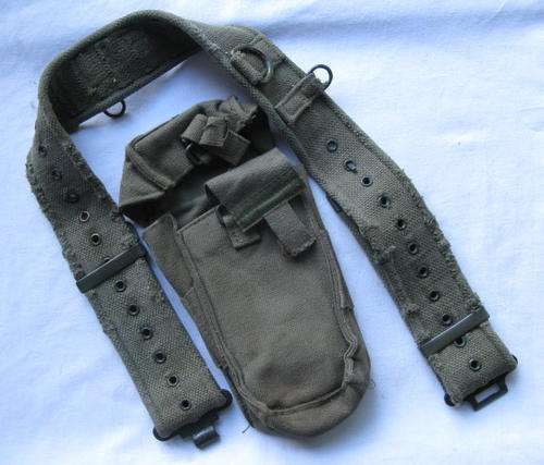 RHODESIAN WEBBING BELT & AMMO POUCH