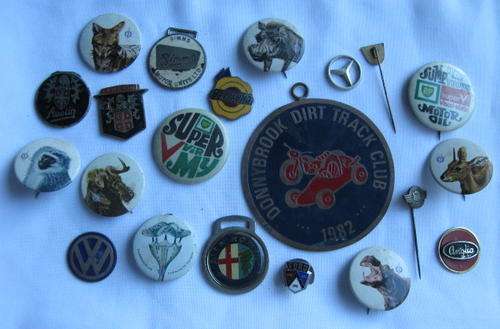 MIXED LOT OF 21 BADGE-SOLD TOGETHER