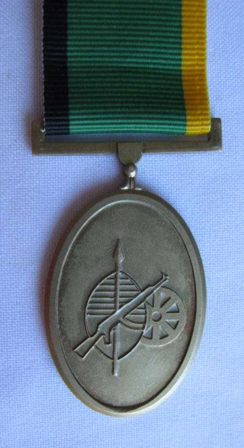 MK 30 YEARS SERVICE FULL SIZE MEDAL-NUMBERED
