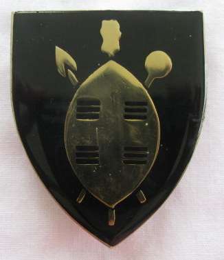 SHOULDER FLASH - 121 INF BN (GOLD SHIELD) - 3 PINS - ORIGINAL