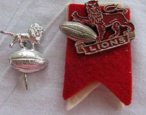 LIONS RUGBY LAPEL PINS x 2
