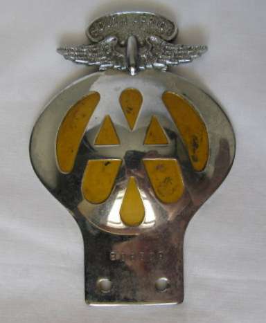 VINTAGE AUTOMOBILE ASSOCIATION CAR BADGE