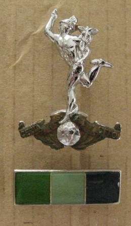 SA CORPS OF SIGNALS CAP BADGE - APPROVED IN 1957 SOLD WITH BERET BAR - LUGS & PINS INTACT
