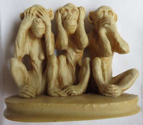 RESIN MONKEYS-SEE-HEAR-SPEAK NO MORE-HEIGHT 12CM-BASE MEASURES 13,5X8CM