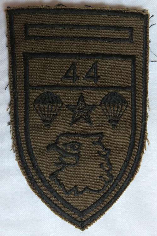 4 PARA BATTALION 2ND TYPE CLOTH FLASH-ORIGINAL