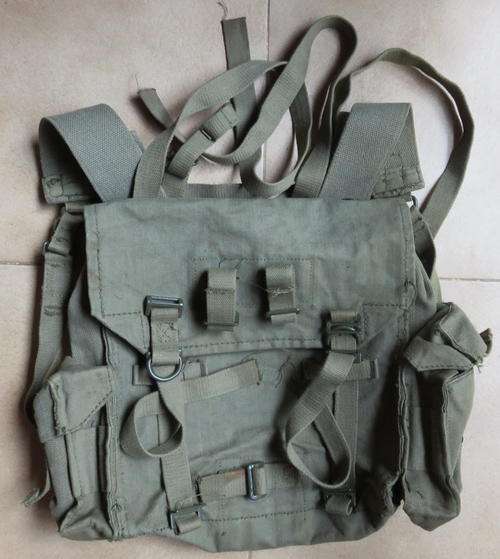 SADF BACKPACK,PATTERN 1970-MEASURES 37X44 CM-GOOD & COMPLETE CONDITION