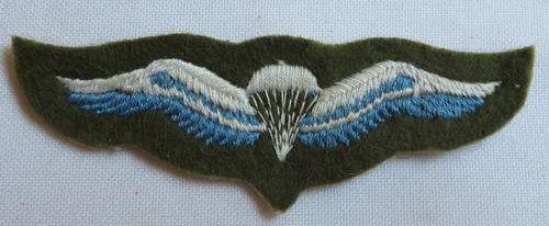 VERY SCARCE ORIGINAL CLOTH STATIC LINE WING 1960'S