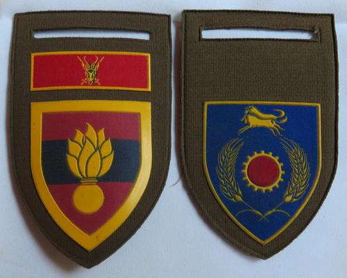 SCHOOL OF ENGINEERS & NATAL COMMAND MAINTENANCE UNIT TUPPERS -SOLD TOGETHER