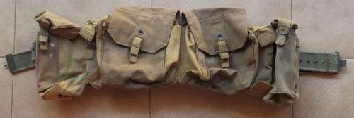 RHODESIAN WEBBING-BELT WITH KIDNEY POUCHES & TWO AMMO/RADIO POUCHES