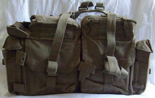 (2280) S.A.D.F ARMY WEBBING SKELETON KIT (KIDNEY POUCHES) WITH EXTRA AMMO POUCH.