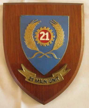 NO. 4527)  21 MAINTENANCE UNIT WALL PLAQUE.