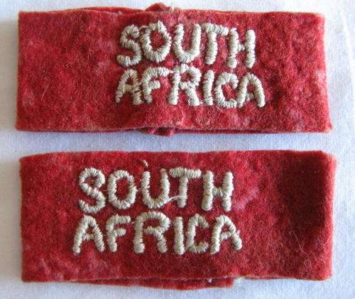 WW2 EMBROIDERED SA SHOULDER TABS - ORIGINAL PERIOD ITEMS