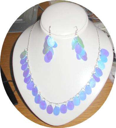 Shiney Blue Necklace Set