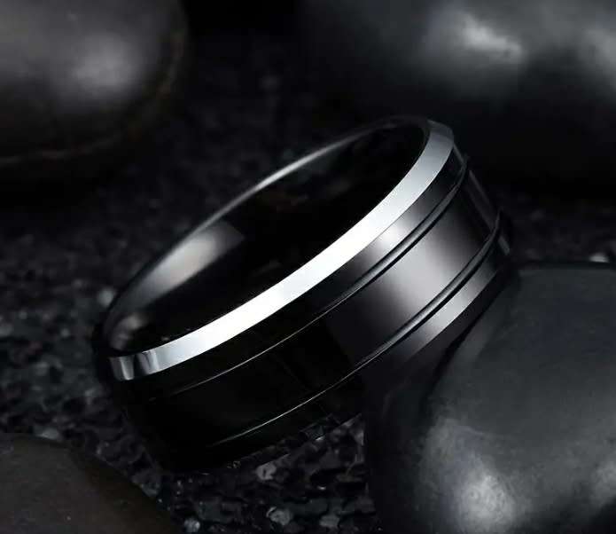 Tungsten carbide mens ring Size 12