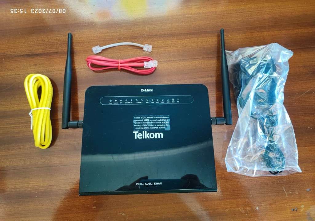 D-Link DSL-G2562DG VDSL2/ADSL2+ Wireless AC1200 4-Port Gigabit Modem Router with VOIP FIBRE READY!