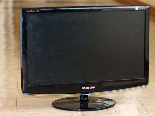 SAMSUNG 21" MONITOR - faulty. Was always working, now won't light up