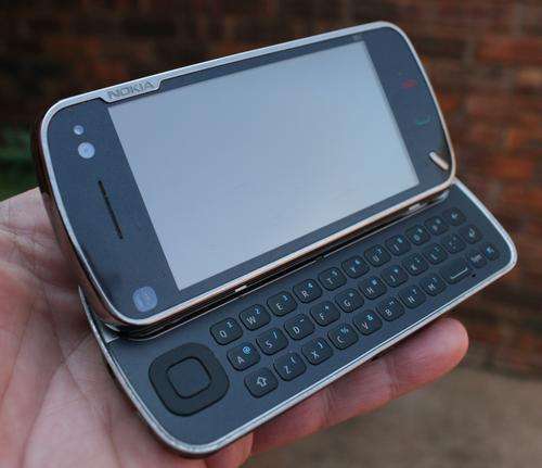 NOKIA N97 GIVE AWAY PRICE**UNWANTED GIFT**SECONDHAND AS PER PICTURES TAKEN