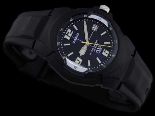 CASIO Men's MW600F-2AV Sport Watch++Brand New++PERFECT GIFT!!