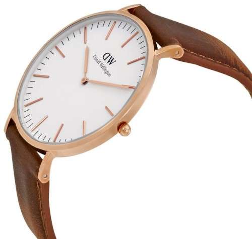 DANIEL WELLINGTON 40MM DURHAM - BRAND NEW IN BOX -CLASSIC STYLE AND ELEGANCE!!