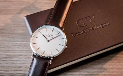 DANIEL WELLINGTON BRISTOL CLASSIC 40MM - BRAND NEW IN BOX - AWESOME TIMEPIECE**TOP BRAND**