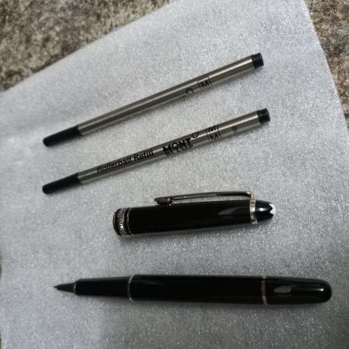 MONT BLANC CLASSIC BLACK BALL POINT PEN ENGRAVED WITH 1  Extra refill