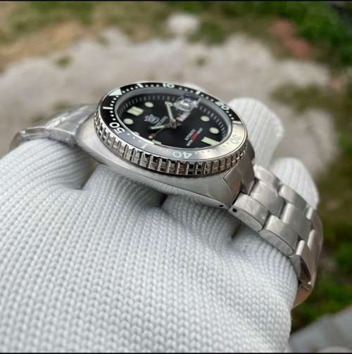 CRAZY DEAL!!-STEELDIVE SD-1972 TURTLE DAY DATE DIVER SEIKO NH36A MVT 24 JEWELS !