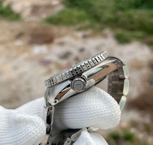 CRAZY DEAL!!-STEELDIVE SD-1972 TURTLE DAY DATE DIVER SEIKO NH36A MVT 24 JEWELS !