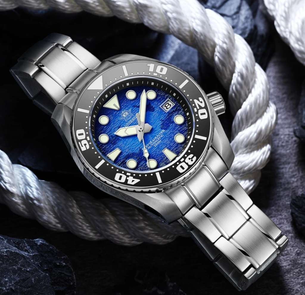 STUNNER!!-WHALE EDITION 200M DEEPSEA-HUNTER DIVERS SEIKO AUTOMATIC NH35A MVT