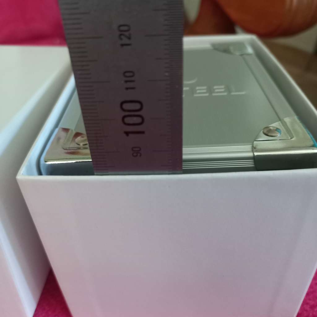 TW STEEL COLLECTORS TIN !!Do you need A Tin to pack your TW Steel safe!!