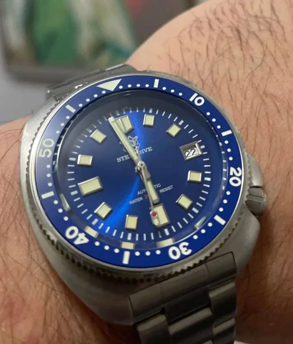 Bargain Deal!!-STEELDIVE CAPTAIN WILLARD 6105 DIVER SD-1970 SEIKO NH35A MVT 24 JEWELS !