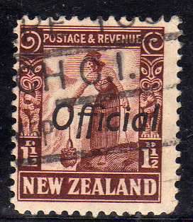 NEW ZEALAND 1936-61 1,5d OFFICIAL PERF 13,5x14 W/MARK SINGLE STAR FINE USED. SG O116. CAT 35 POUNDS.