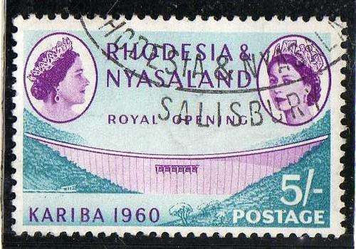RHODESIA AND NYASALAND 1960 5/- "KARIBA DAM" VERY FINE USED. SG 37. CAT 12 POUNDS.