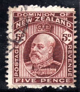 NEW ZEALAND 1909-16 DEFIN 5d PERF 14 x 14,5 VFU. SG 391a. CAT 4,25 POUNDS.
