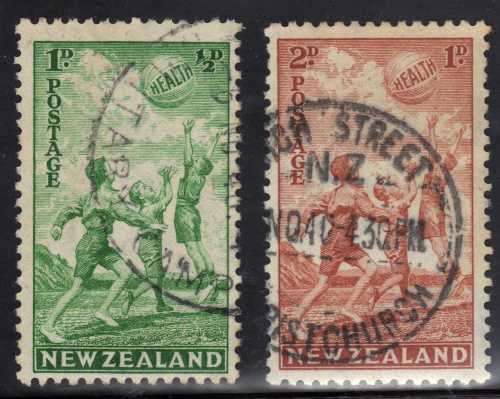NEW ZEALAND 1940 HEALTH SET OF 2 VFU. SG 626-27. CAT 28 POUNDS.