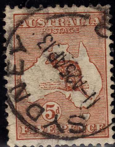 AUSTRALIA 1913 DEFIN 5d CHESTNUT FINE USED. SG 8. CAT 38 POUNDS.