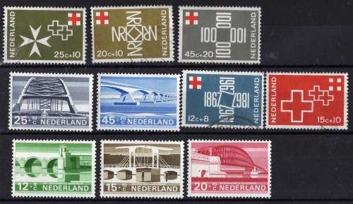 NETHERLANDS 2 SETS: 1968 BRIDGES LMM. SG 1050-54. 1967 RED CROSS VFU. SG 1038-42. CAT 6 GBP.