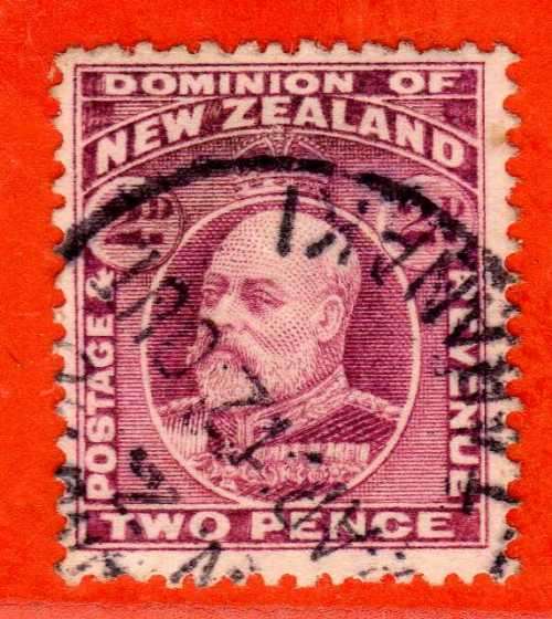 NEW ZEALAND 1909 DEFIN 2d MAUVE PERF 14 x 14,5 VERY FINE USED. SG 388. CAT 6,50 POUNDS.