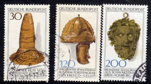GERMANY WEST 1977 "ARCHAEOLOGICAL HERITAGE" SET OF 3 VFU. SG 1834-36. CAT 5 POUNDS.