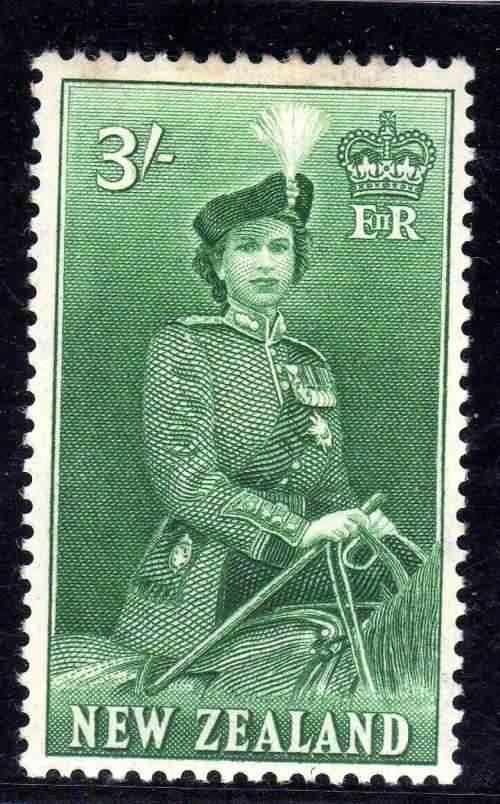 NEW ZEALAND 1953 DEFIN 3/- GREEN LIGHTLY MOUNTED MINT. SG 734. CAT 14 POUNDS.
