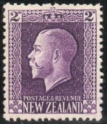 New Zealand 1915 KGV Definitive 2d perf 14 x 14½ lightly mounted mint. SG 417a. Cat £7,50 (2022)