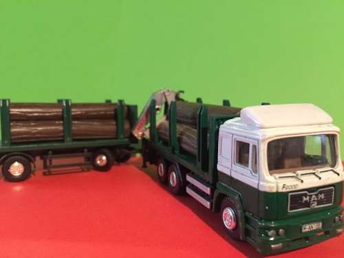 MAN Timber Hauler die cast model