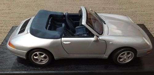 1994 Porsche 911 Carrera 1/18 die cast model