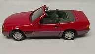 1989 Mercedes Benz 500 SL Boxed 1/18 die cast model