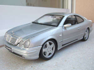 Mercedes Benz CLK AMG 1/18 die cast model.